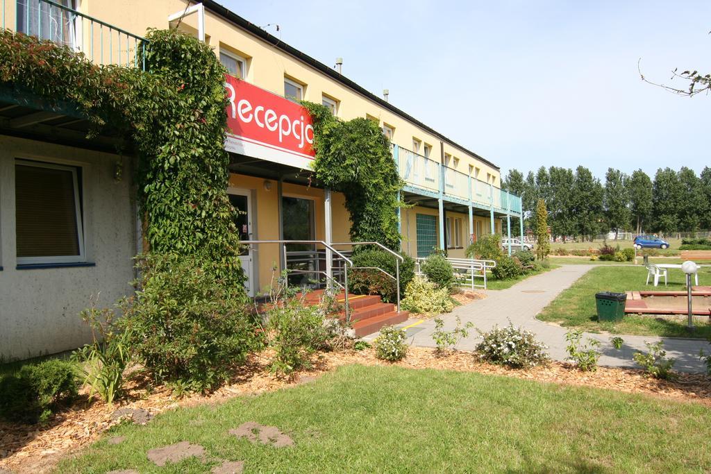 Sophia Bryza - Centrum Rehabilitacji I Wypoczynku Hotel Sarbinowo Exterior photo